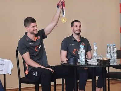 Mistrzowie Olimpijscy w Szkole Podstawowej w Rogowie (9)